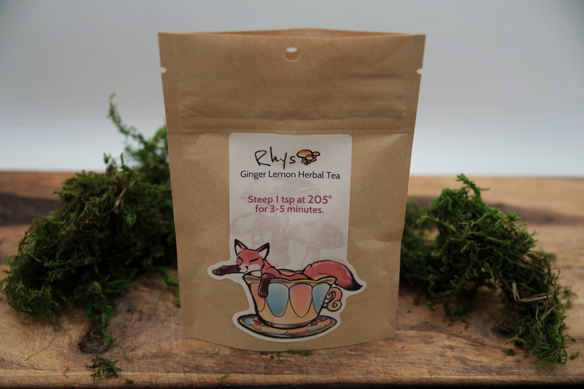 Té de hojas sueltas de hierbas con jengibre y limón de Rhys