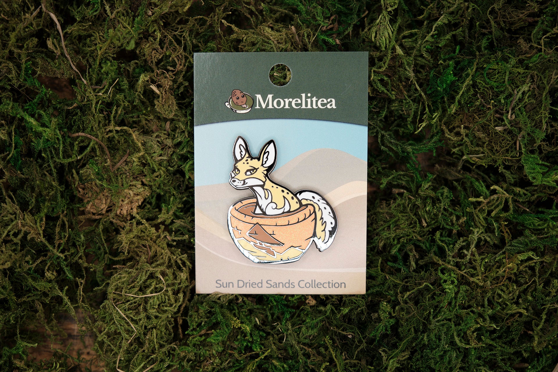 Pin de esmalte duro Amani